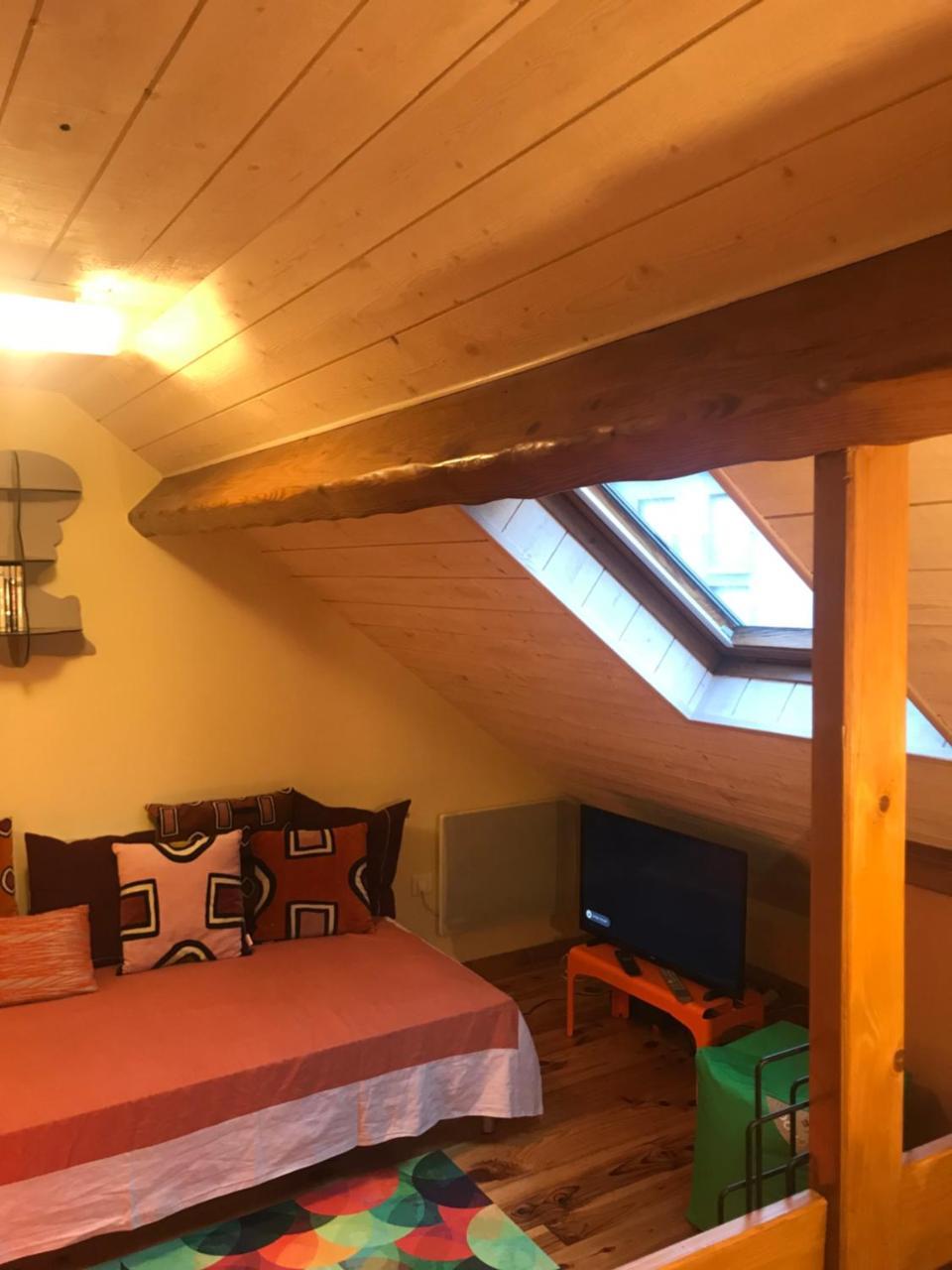 Cosy T2 Mezzanine Pour 4 Personnes Apartment Cauterets Exterior photo